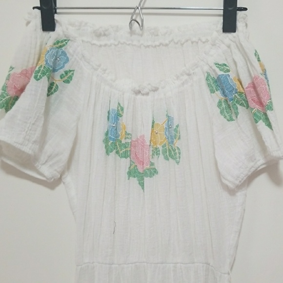 Vintage Linen Off-The-shoulder Ruffle Dress - Picture 2 of 3